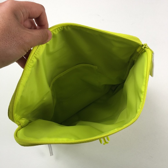 Timbuk2 Page Crossbody Sulphur Bag A4505 - Picture 4 of 7